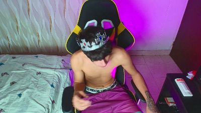 Thebigtwinkk webcam model stream image