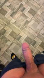 Unknown9437 webcam model stream image