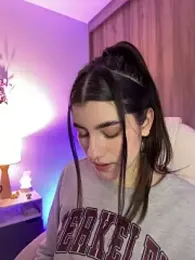 ARITOO_ webcam stripchat model stream image