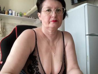 HotMilfPussy webcam model stream image