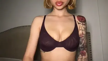 xoxcatt webcam model stream image