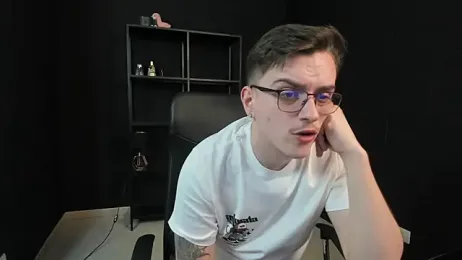 FelixStarkk webcam model stream image