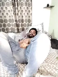 avi007p webcam model stream image