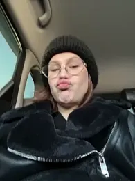 RinaCat webcam model stream image