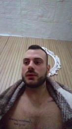 Viki84 webcam model stream image