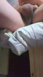 BooMer42I webcam model stream image