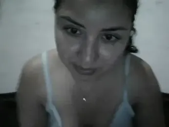 _Romilly_ webcam model stream image