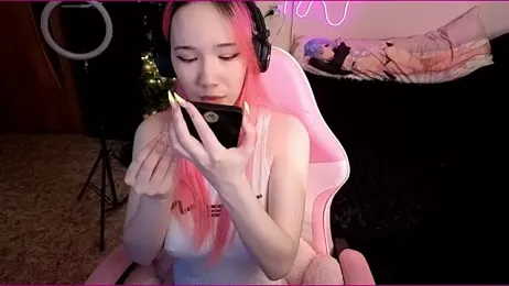 Maya_Viola webcam model stream image