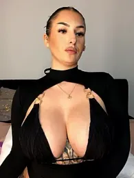 Mia-Bremer webcam stripchat model stream image