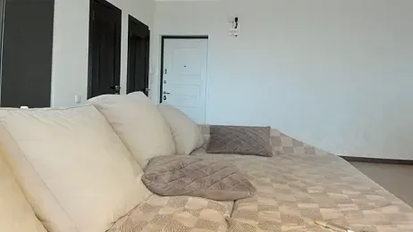 lona_li webcam model stream image