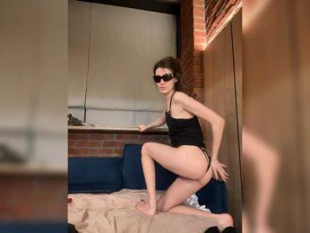 bigmommyy webcam model stream image