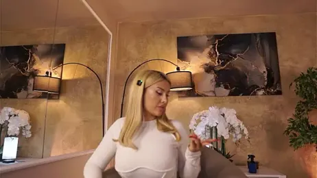 EvaZane webcam model stream image