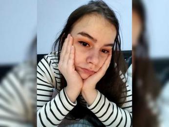 Lona-S webcam model stream image