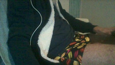 Pikarti webcam model stream image