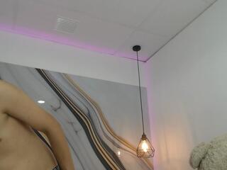 Camiilo Vega webcam model stream image