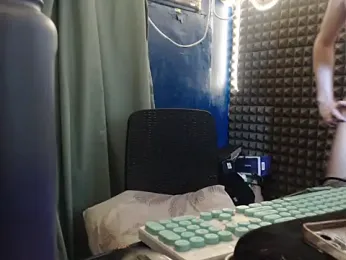 Yourtranscutie21 webcam model stream image