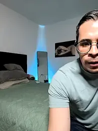 bombshell341 webcam stripchat model stream image