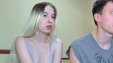 MiaAndWilliam webcam model stream image