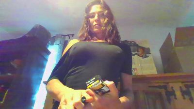 ElleestOuu webcam model stream image