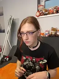 FinaFoxy webcam model stream image