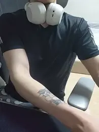 K_istp webcam stripchat model stream image