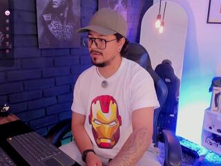 David Starrs webcam flirt4free model stream image