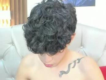 axel_evanss webcam model stream image