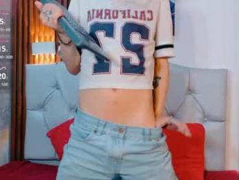 axel_evanss webcam model stream image