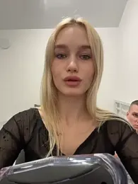 Kristina_Maks webcam model stream image