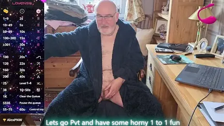 Adamdaddybear webcam model stream image