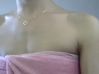 M_Noctis webcam model stream image