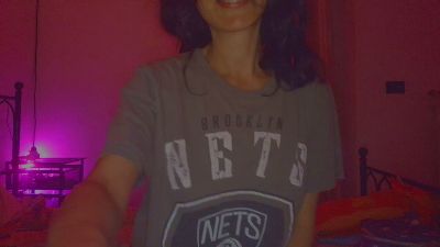 __nina webcam model stream image