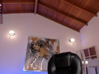 AmberLewis webcam model stream image