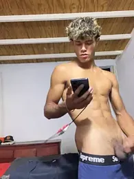 meliodas_23cm webcam stripchat model stream image