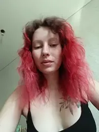Frost_foxy webcam model stream image