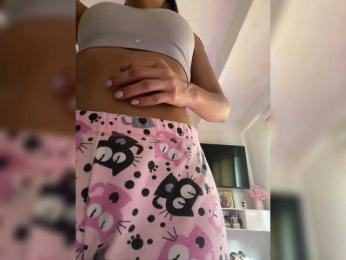 SallyeLeins webcam model stream image