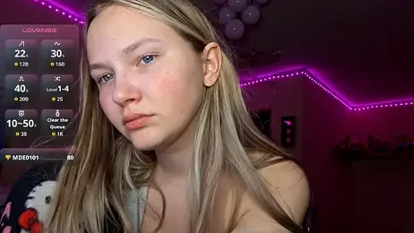 KarinRobertson webcam model stream image