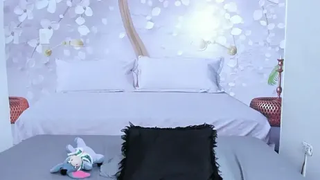 Luluu_08 webcam model stream image