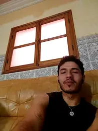 Thewildaliii0 webcam model stream image