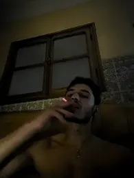 Thewildaliii0 webcam model stream image