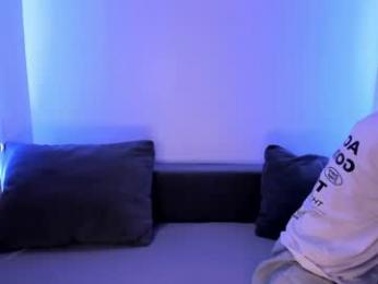 bambiglow webcam model stream image