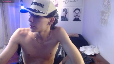 AmethystShadow webcam model stream image