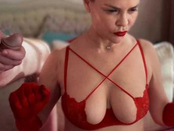 T0CHKA-G webcam bongacams model stream image