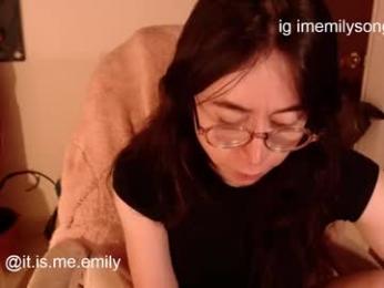 emily_pearl_ webcam model stream image