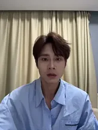 SM_004 webcam stripchat model stream image