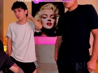 dan-bull90 webcam model stream image