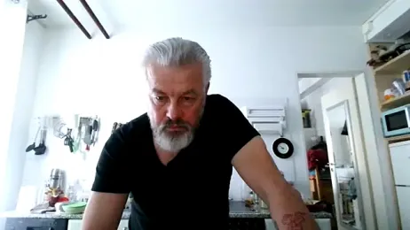 Berg_Boy webcam model stream image