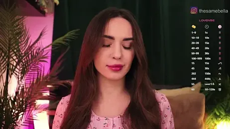 BabyYoda- webcam stripchat model stream image