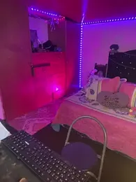 Terra_moonlight webcam model stream image