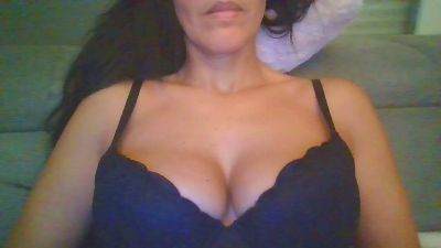 Lovinto webcam cam4 model stream image